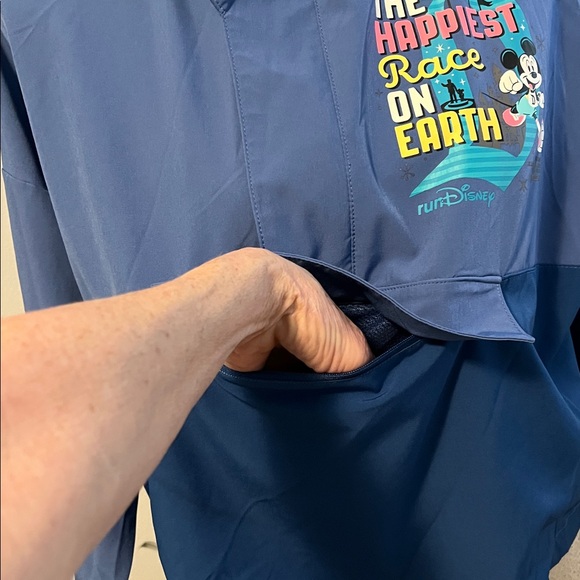 Run Disney 2024 Jacket - Picture 8 of 15